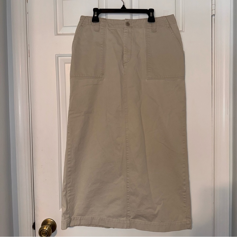 GAP vintage vtg Y2K beige tan khaki maxi skirt back slit pockets 100% cotton 10
